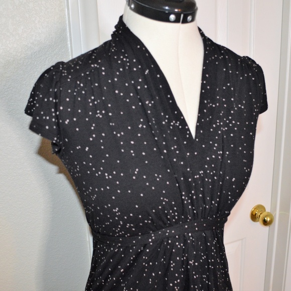 French Connection Dresses & Skirts - ⭐️ 3 for $15! French Connection Star Pattern Dress